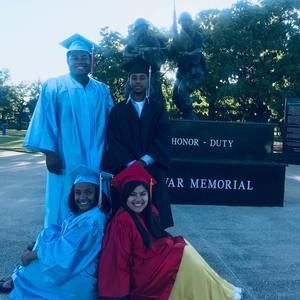 Meet your Posher, Domonic